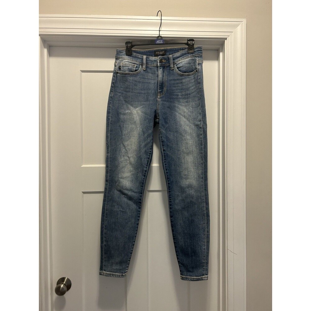 Judy Blue Jeans Women Straight Leg Slim Fit Denim Medium Wash Size 5/27 Stretch